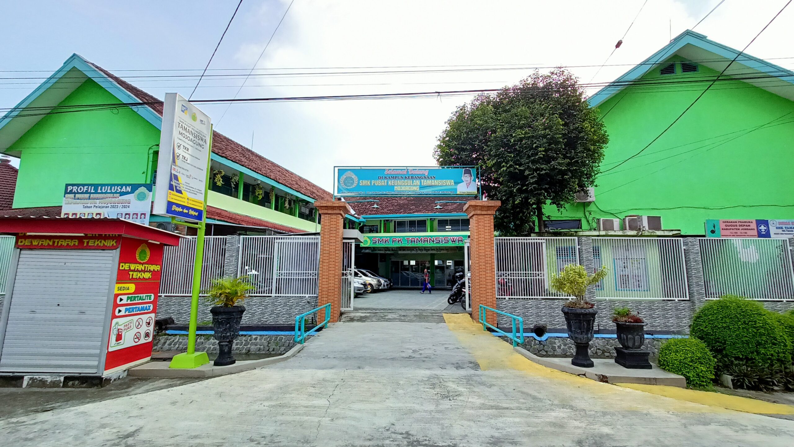 Sekolah